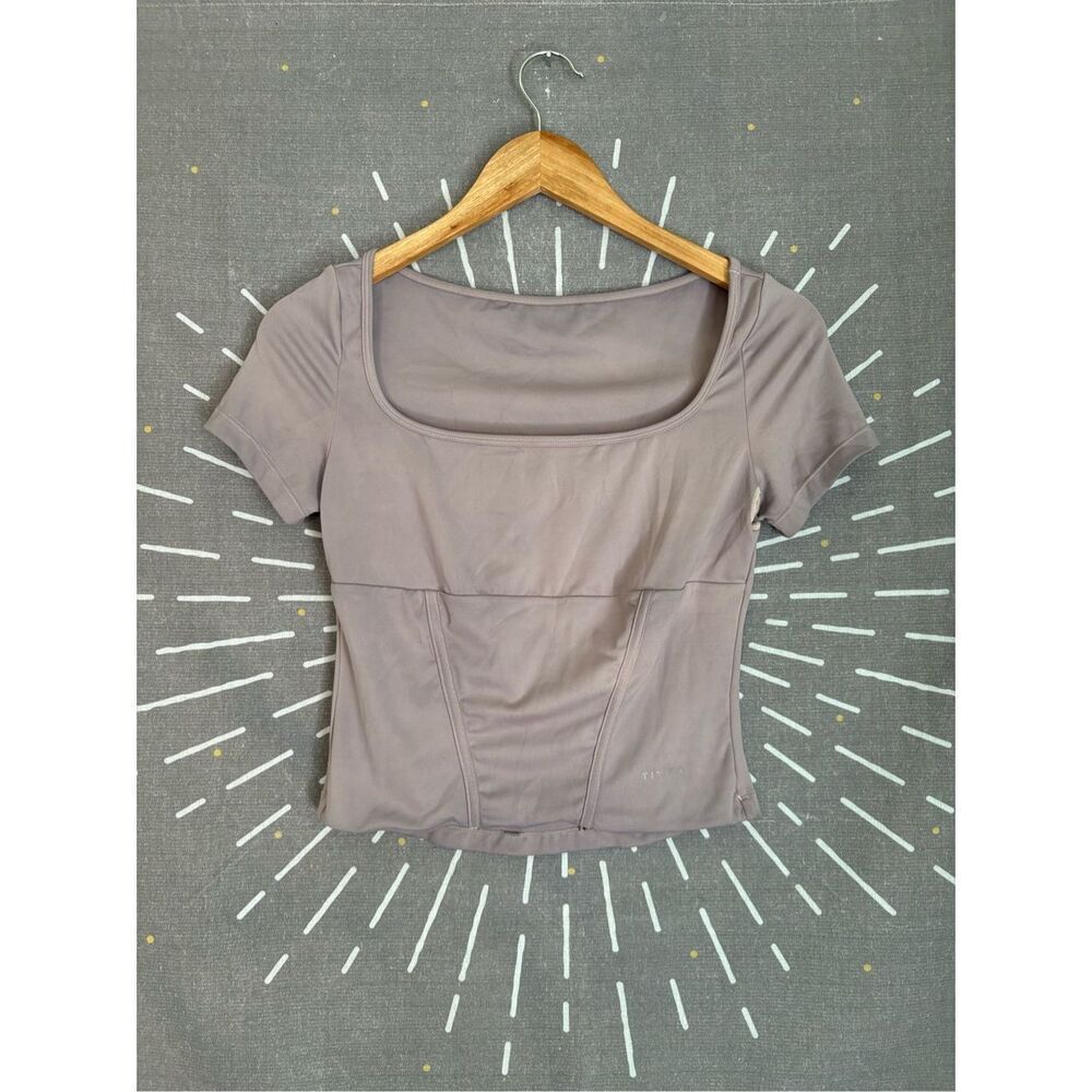 Titika Gray Short Sleeve Women's Top